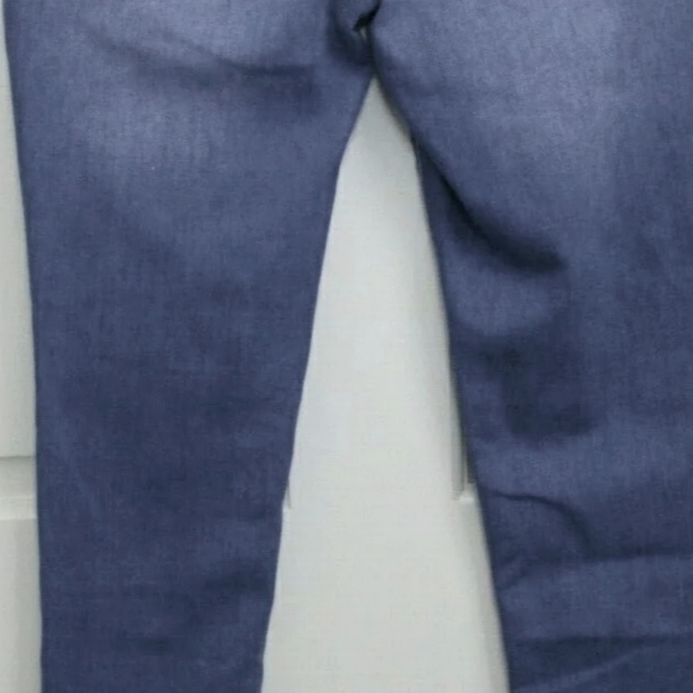 High Rise Ultimate Jeggings - Picture 3 of 3
